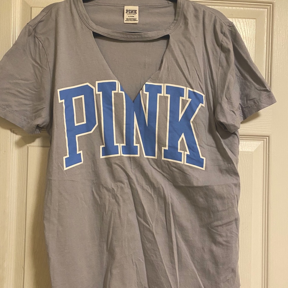 Oversized v-neck tee